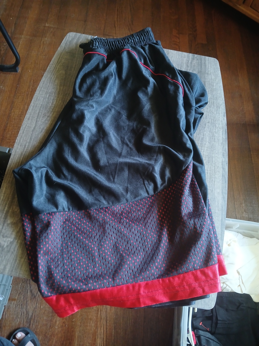 Men's Conversion Performance 2x Black And Red Basketball Shorts